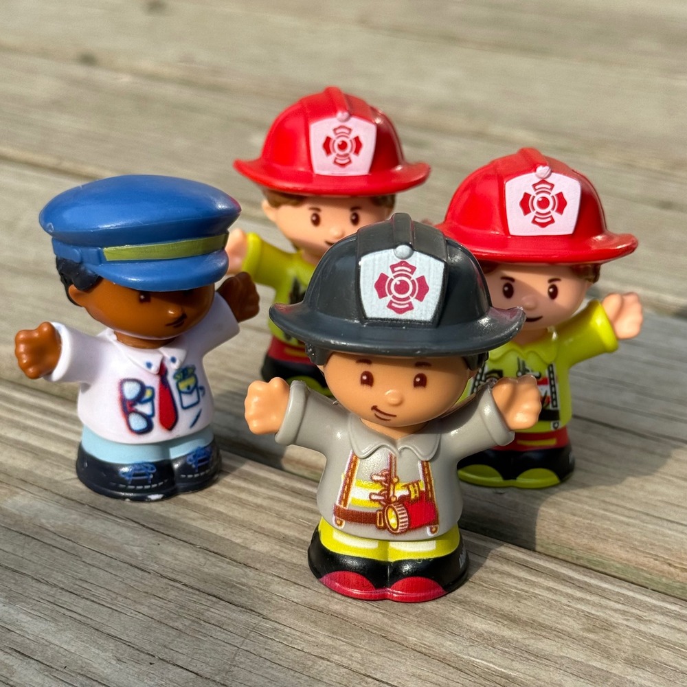 Fisher-Price Kids OS Little People Figures Multi Firefighter Police DJB53 Hero